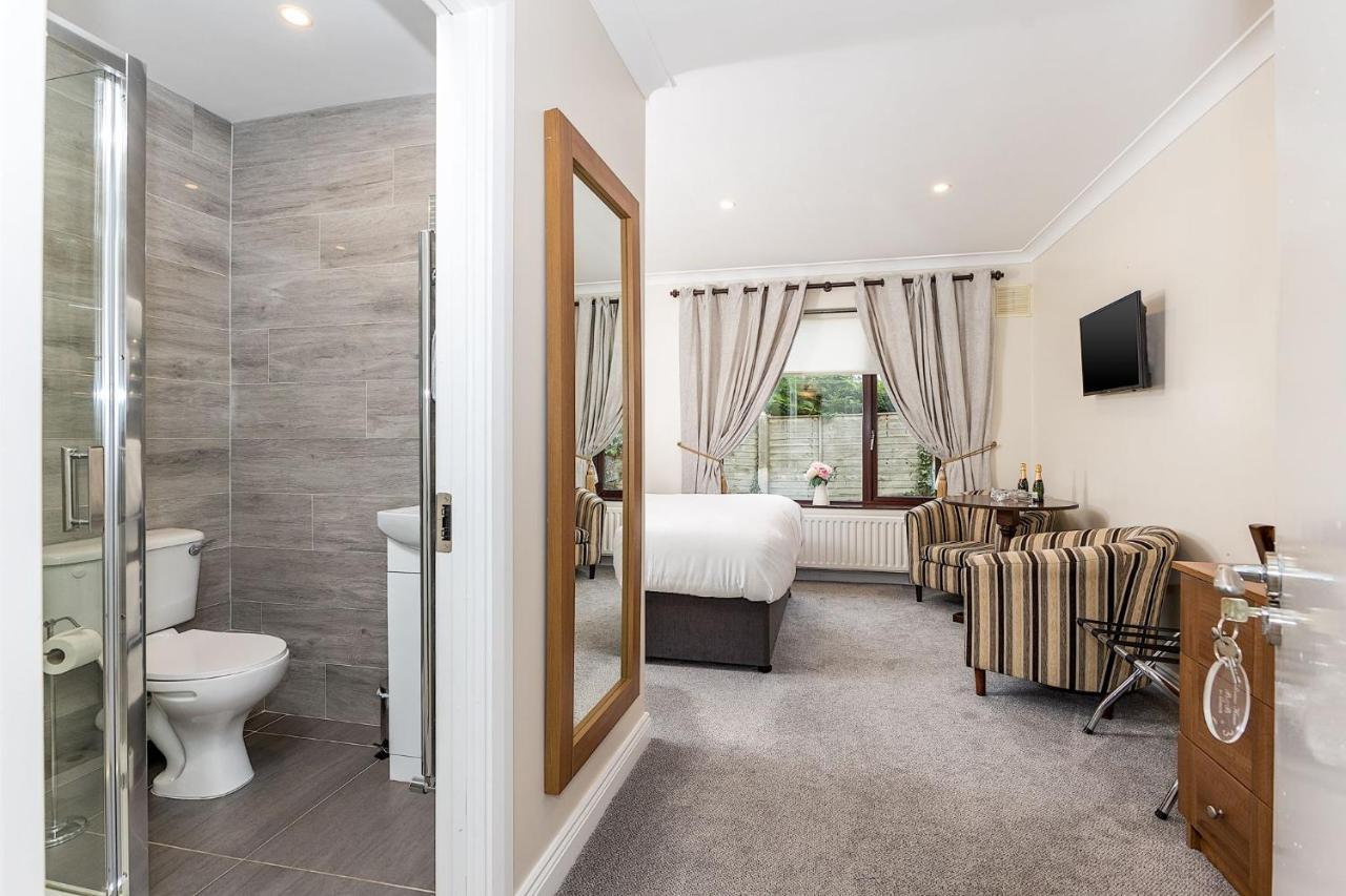 Hillview House Hotel Lusk Екстериор снимка