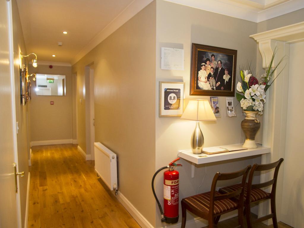 Hillview House Hotel Lusk Екстериор снимка